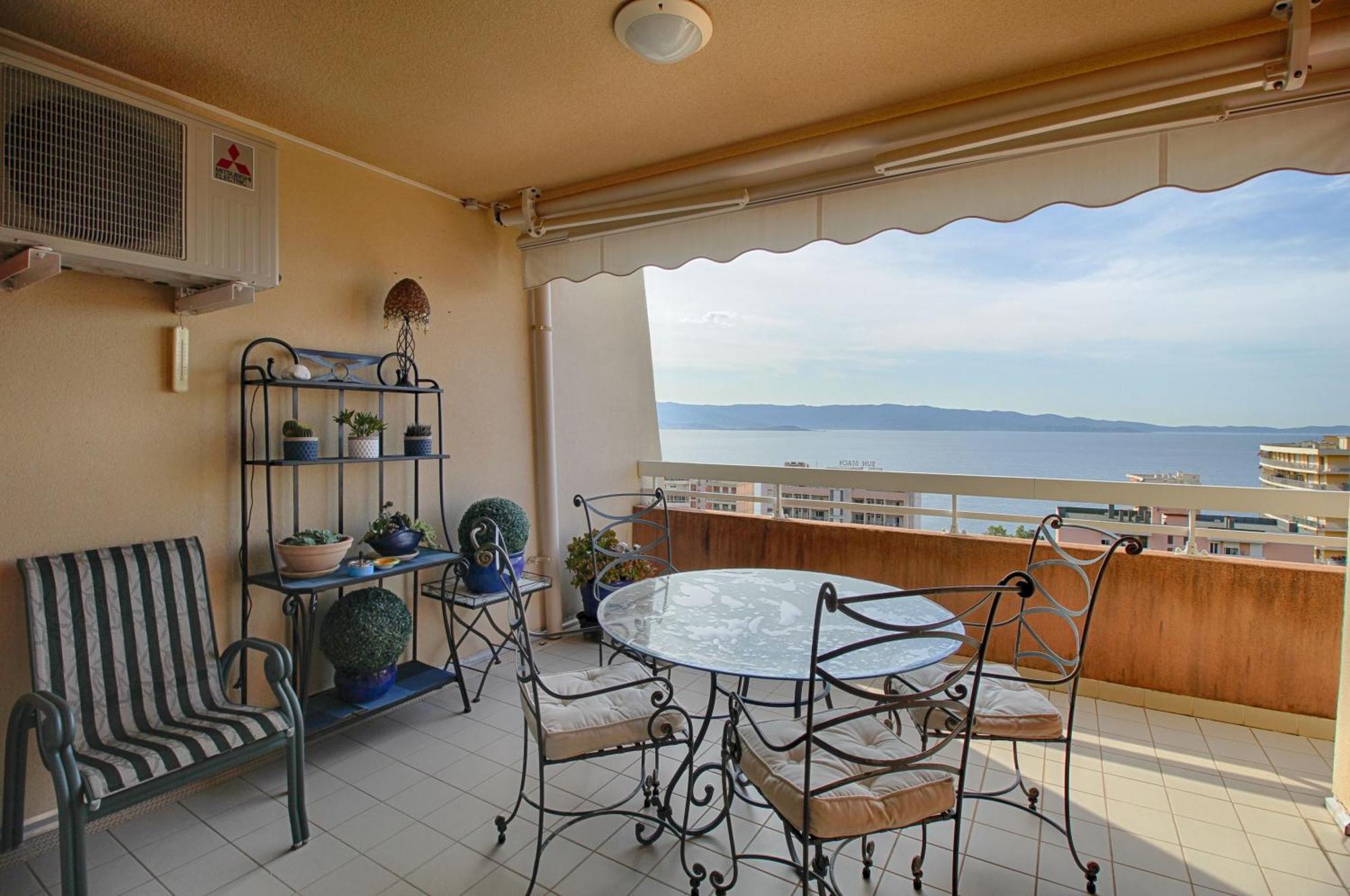 Appartement Les Horizons Sanguinaires Ajaccio Ajaccio  Exterior photo